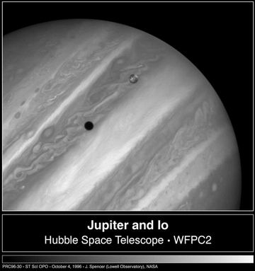 Jupiter and Io.jpg (18575 bytes)